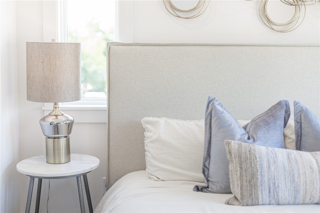 T J Hollands Sub Bentonville - Residential