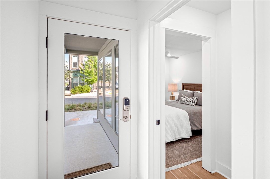 T J Hollands Sub Bentonville - Residential