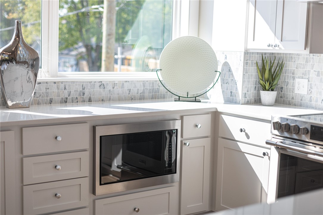 T J Hollands Sub Bentonville - Residential