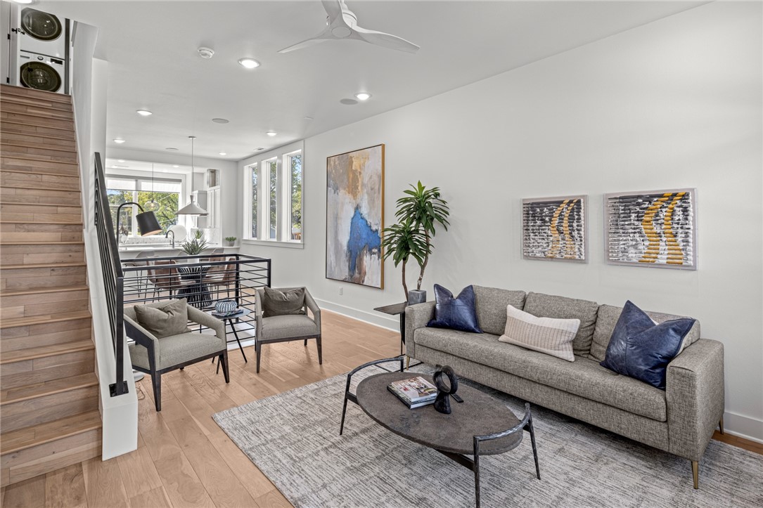 T J Hollands Sub Bentonville - Residential