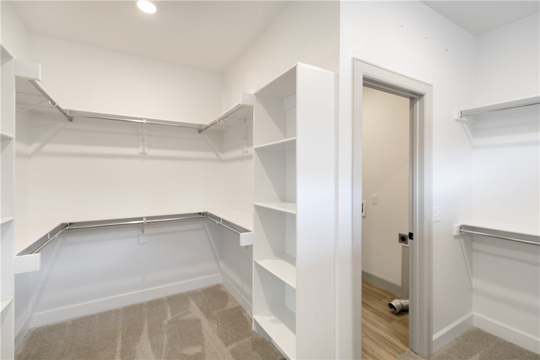 HAZELTON HEIGHTS PH 1-PEA RIDGE - Residential Lease
