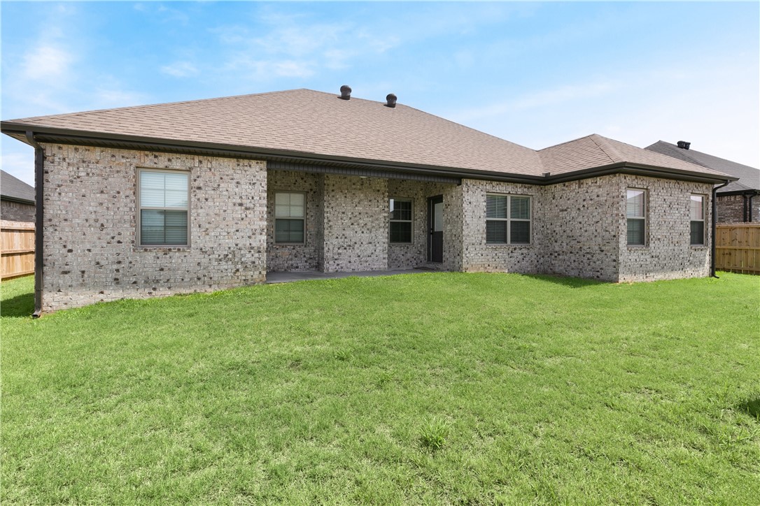 HAZELTON HEIGHTS PH 1-PEA RIDGE - Residential Lease