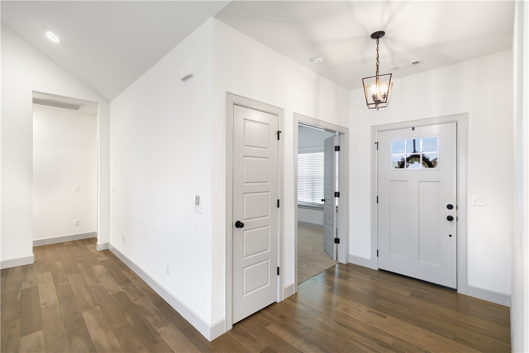 HAZELTON HEIGHTS PH 1-PEA RIDGE - Residential Lease