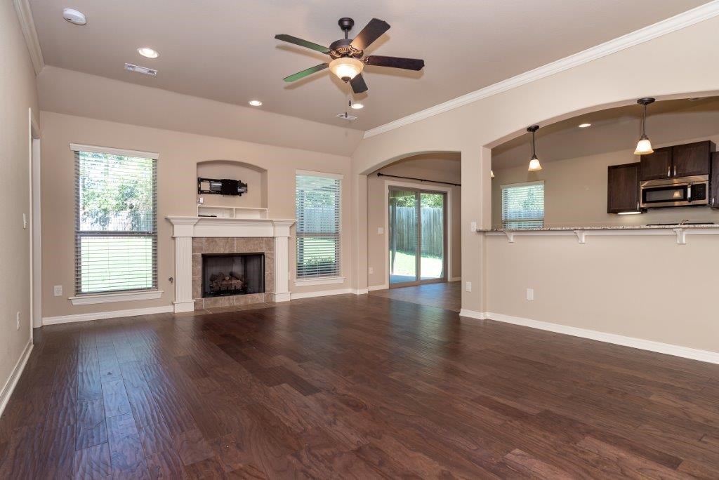 Garrett Road Sub Rogers - Residential Lease