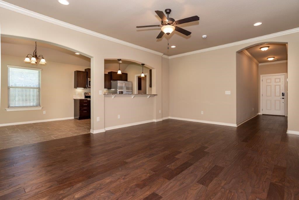 Garrett Road Sub Rogers - Residential Lease