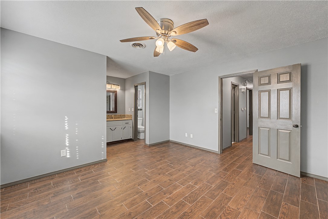 BROADMORE ACRES S/D - Residential