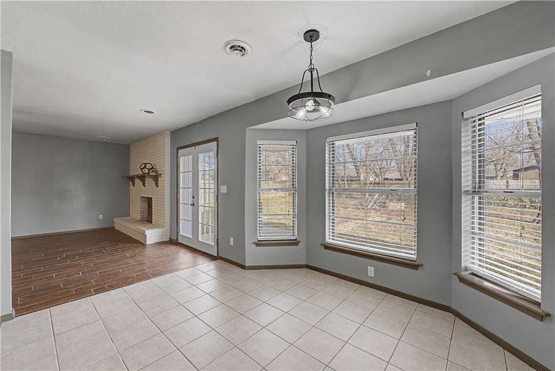 BROADMORE ACRES S/D - Residential