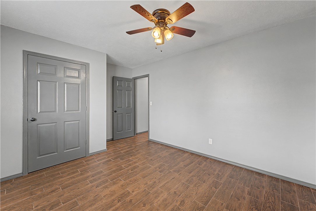 BROADMORE ACRES S/D - Residential