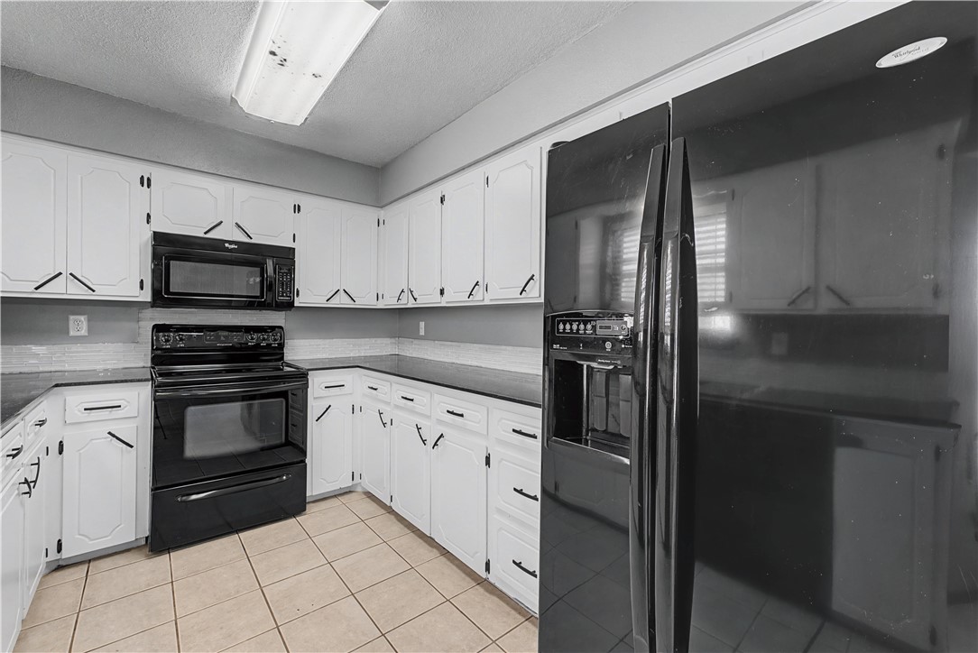 BROADMORE ACRES S/D - Residential