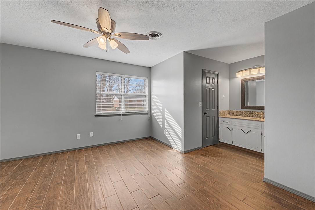 BROADMORE ACRES S/D - Residential