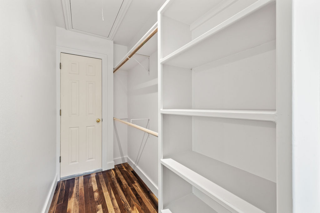 Sunset Woods - Residential