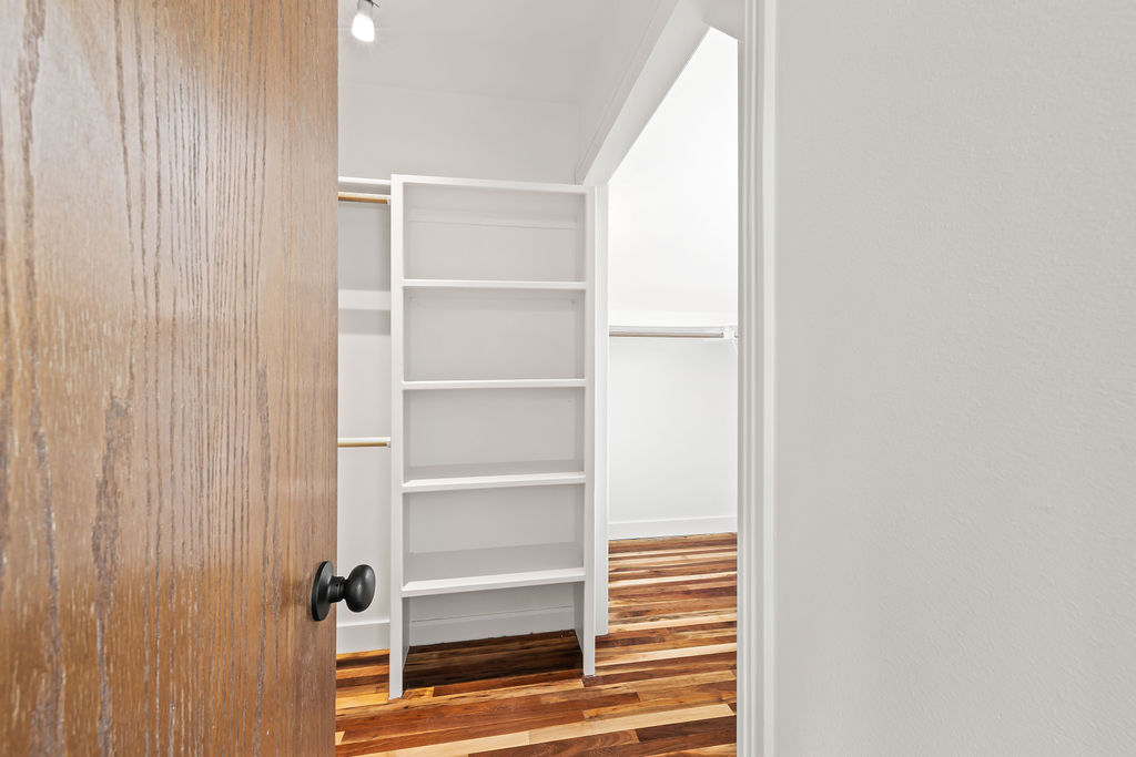 Sunset Woods - Residential