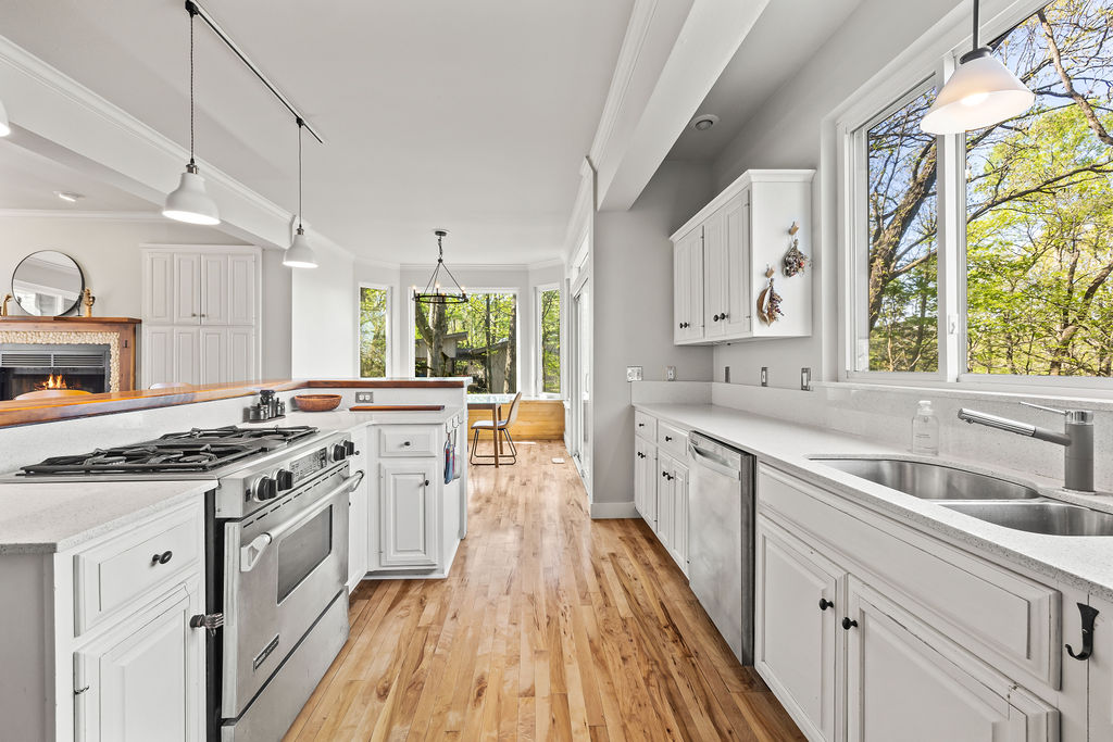 Sunset Woods - Residential