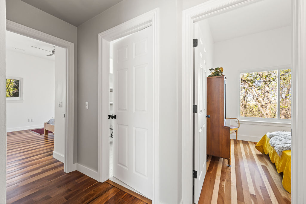 Sunset Woods - Residential