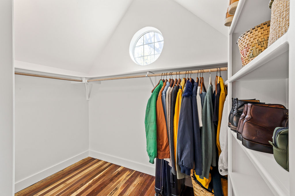 Sunset Woods - Residential