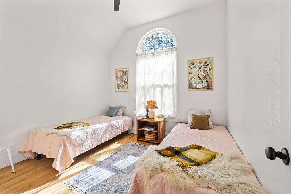 Sunset Woods - Residential