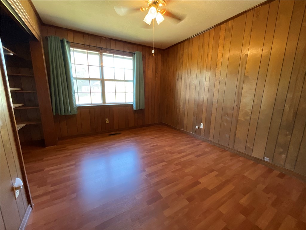 Clarksville 321023 - Residential