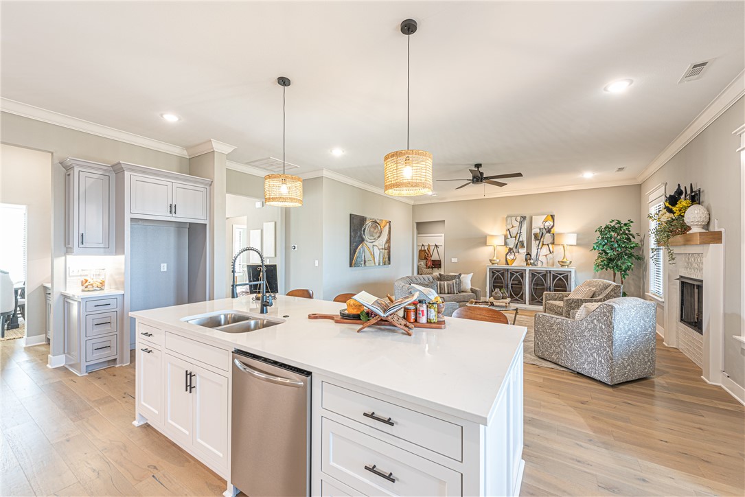 Creekside Sub Ph 2 Centerton - Residential