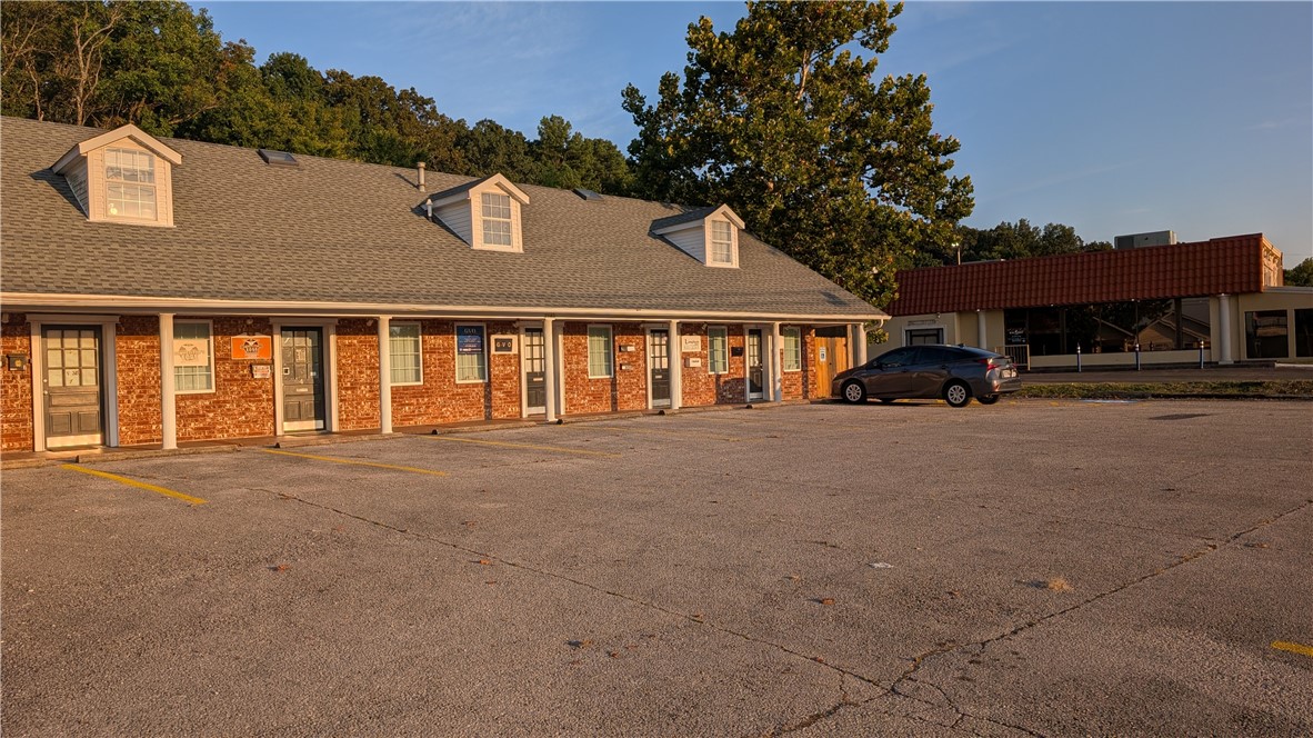 Ideally situated in Midtown Fayetteville, this professional two-room office suite offers direct access to the parking lot. Rent is $595.00 per month. All utilities are included, and exterior and common interior areas are professionally maintained. Signage is a possibility, and additional office space may become available in the future (though likely not within the next year). The property owner is an immediate family member of an Arkansas Real Estate Broker.