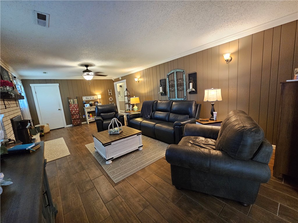 High Chaparral II - Residential