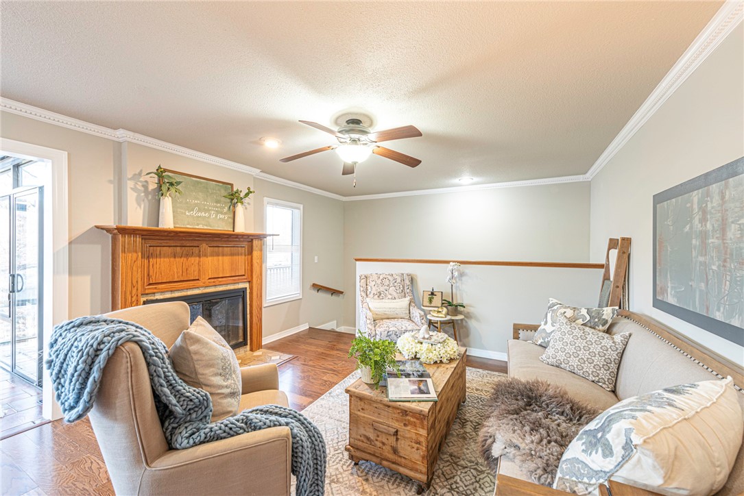 El Contento Acres Bentonville - Residential