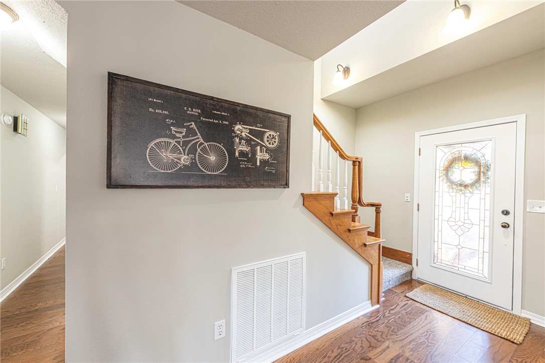 El Contento Acres Bentonville - Residential