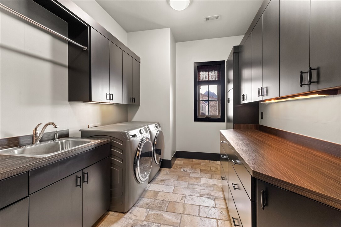 Pinnacle - Residential