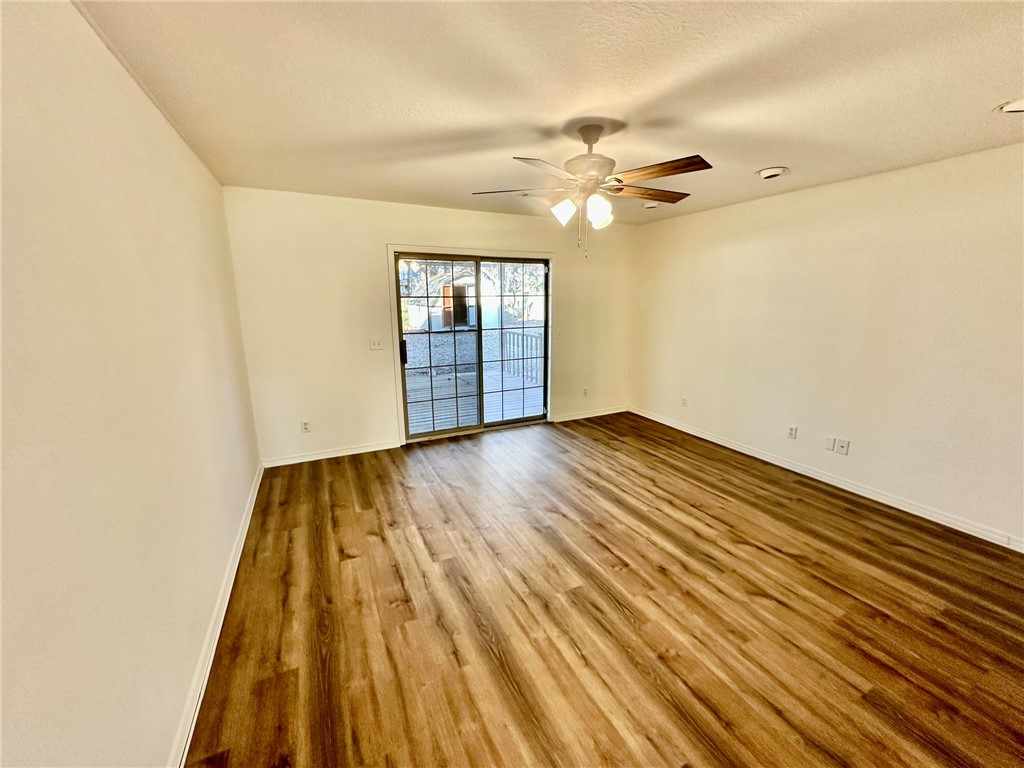 ELM TREE CENTER SUB-BENTONVILLE - Residential Lease