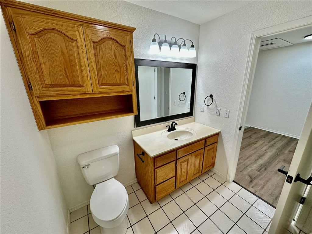 ELM TREE CENTER SUB-BENTONVILLE - Residential Lease