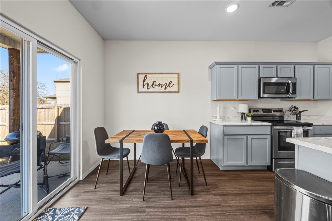 Creekside Meadows - Residential