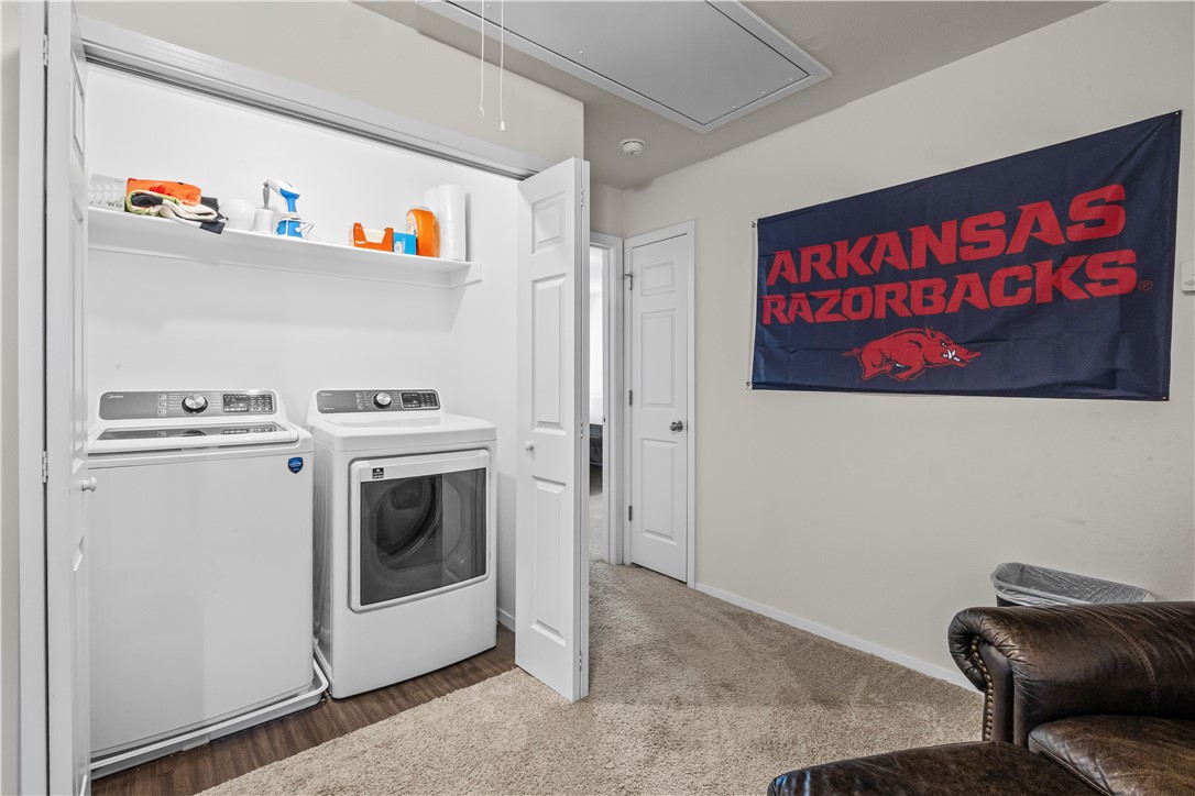 Creekside Meadows - Residential