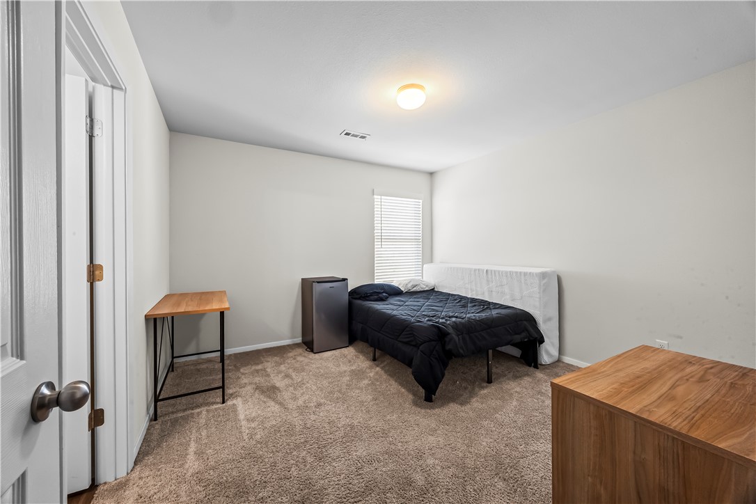 Creekside Meadows - Residential