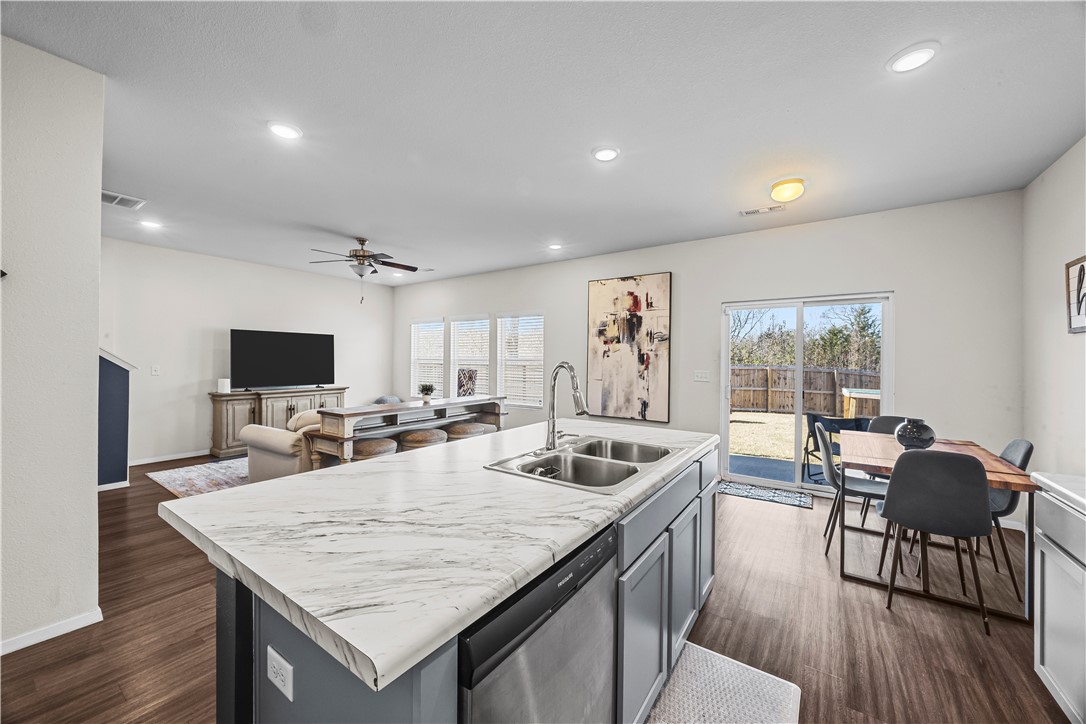 Creekside Meadows - Residential