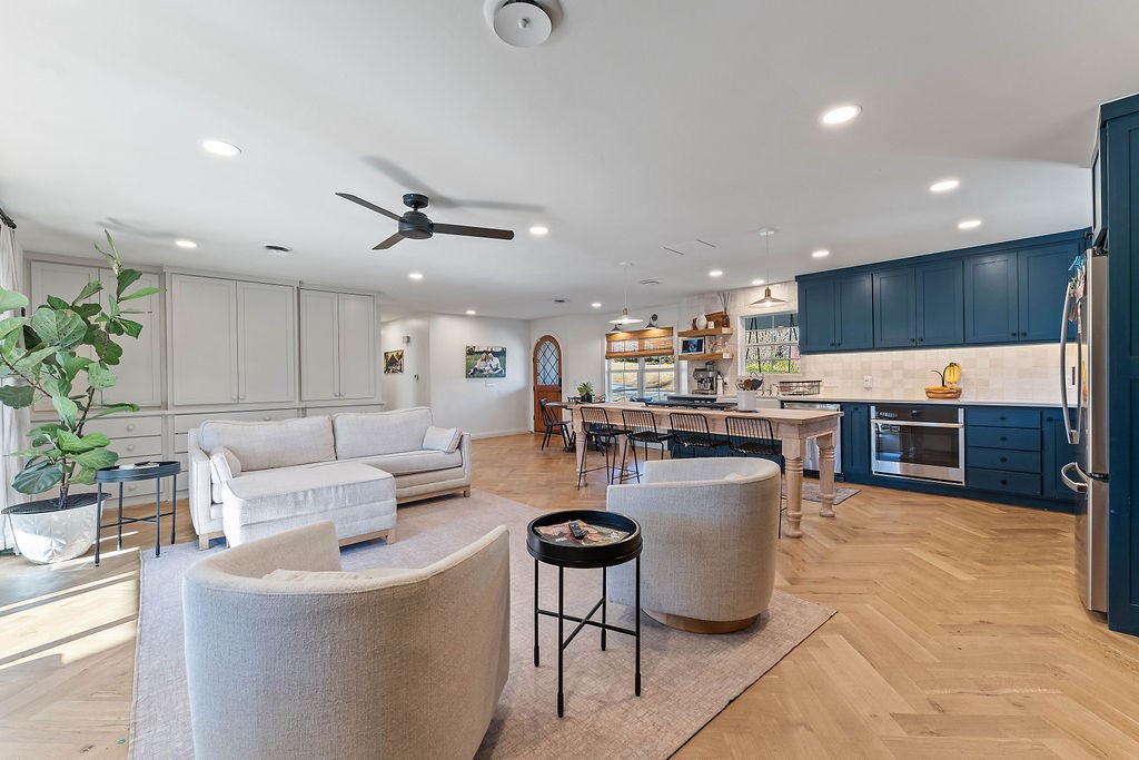 Lakeview Add Rogers - Residential