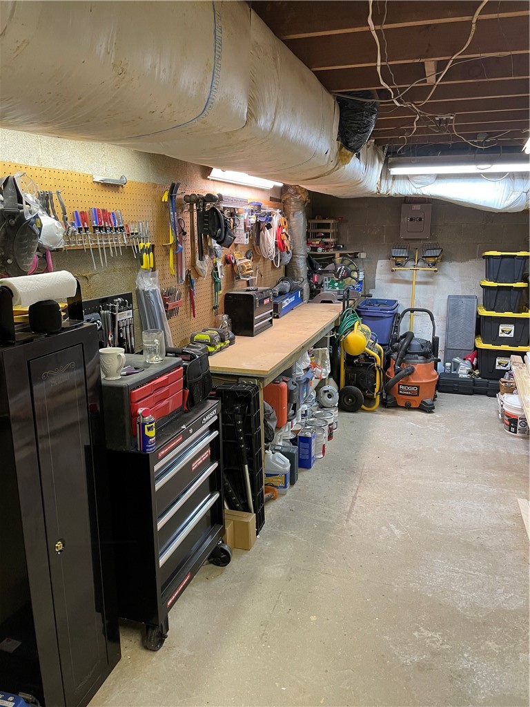 Lakeview Add Rogers - Residential