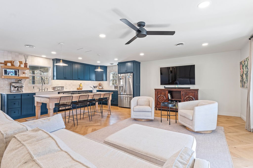 Lakeview Add Rogers - Residential