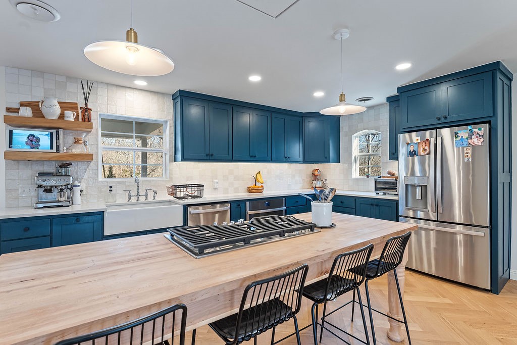 Lakeview Add Rogers - Residential