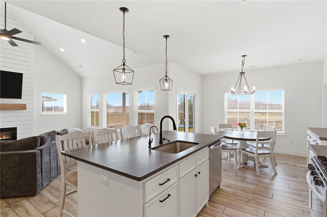 Annika Estates - Residential