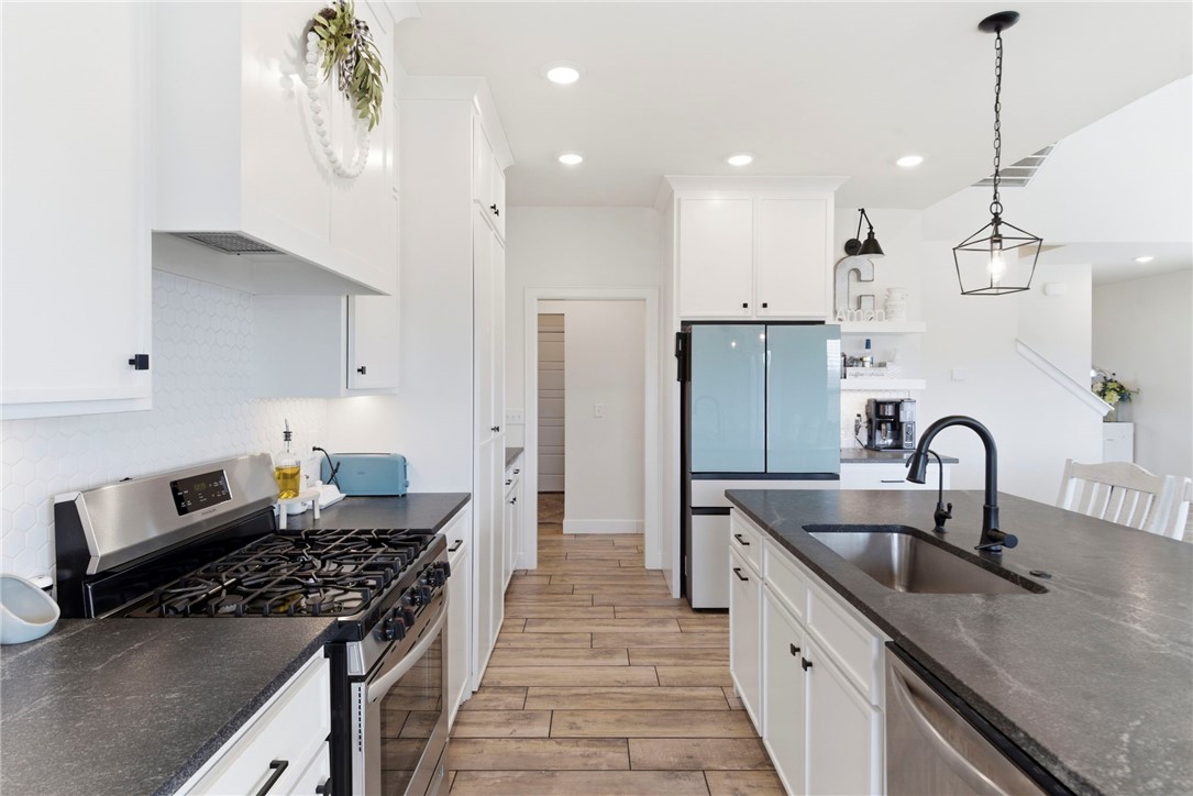 Annika Estates - Residential