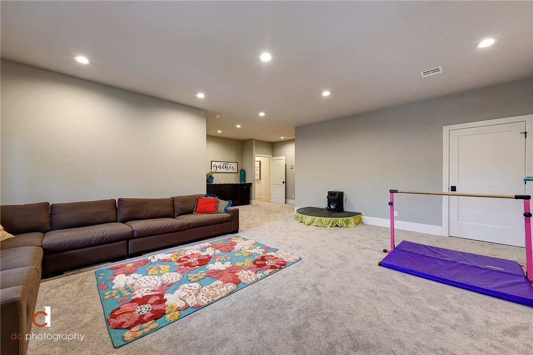 W A Burks Add Bentonville - Residential