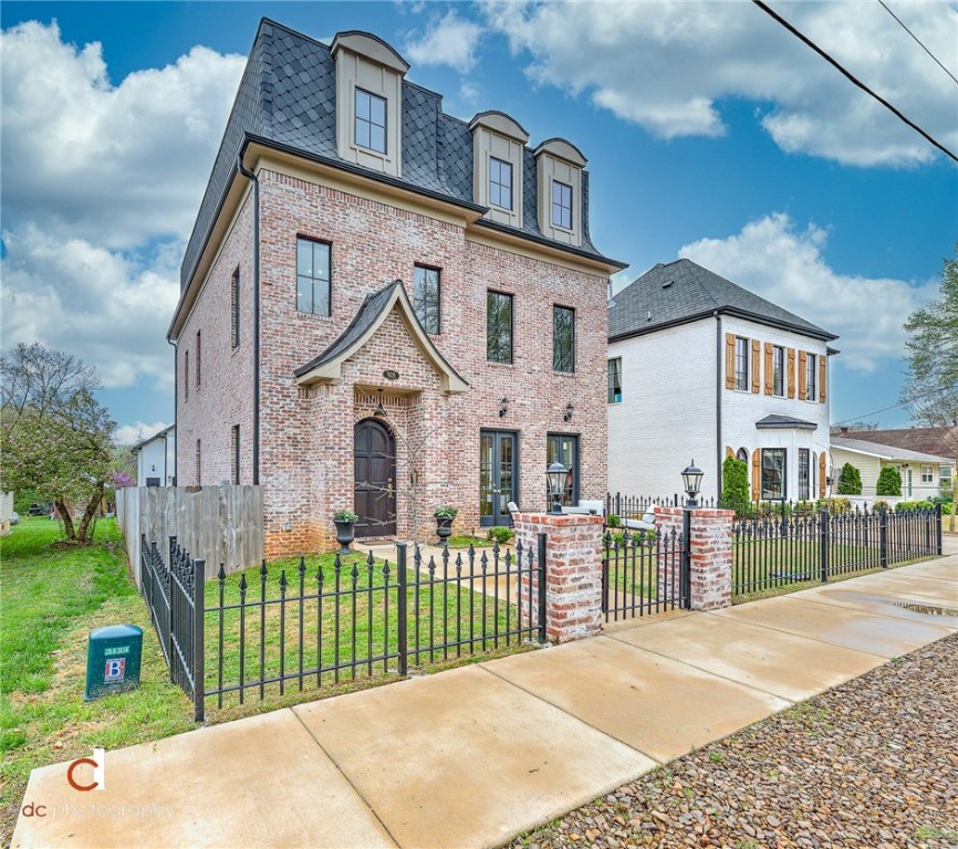 W A Burks Add Bentonville - Residential