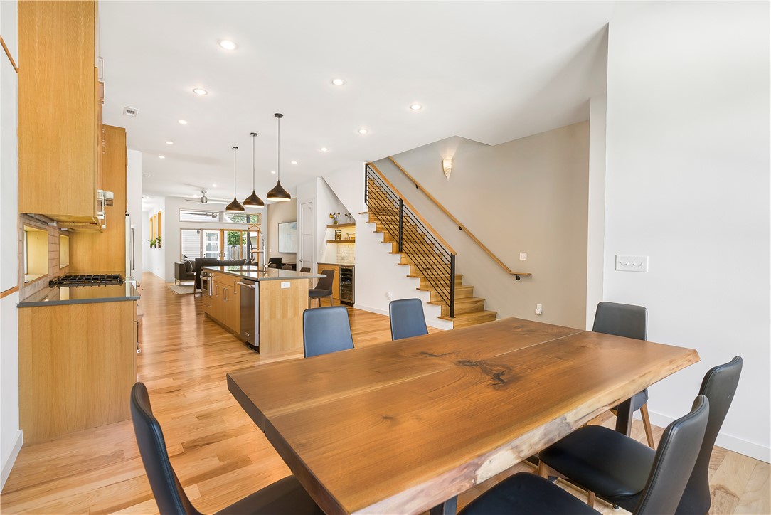 SOUTHSIDE SUB-BENTONVILLE - Residential