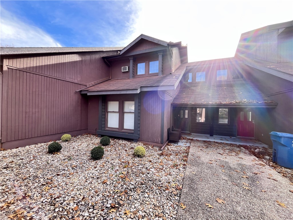 Melanie Courts - Residential Lease