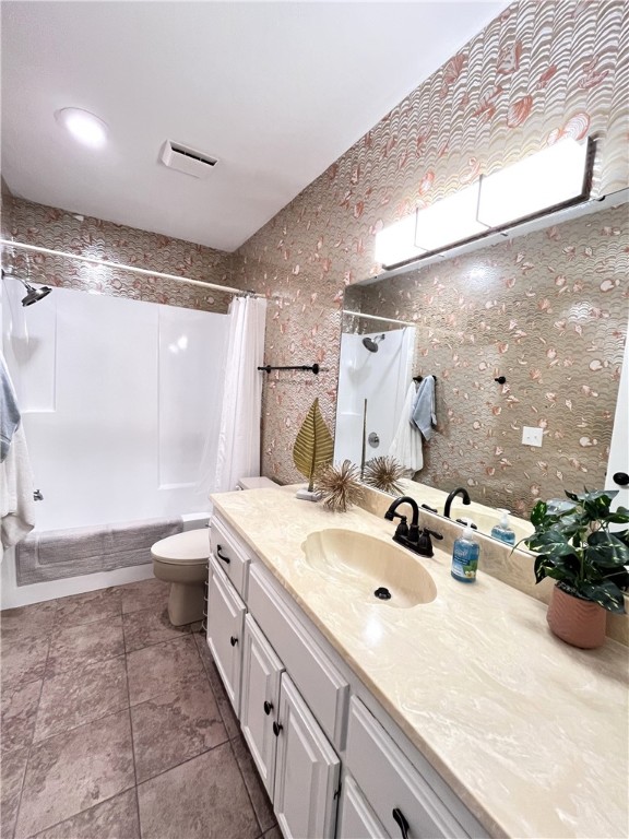 Melanie Courts - Residential Lease