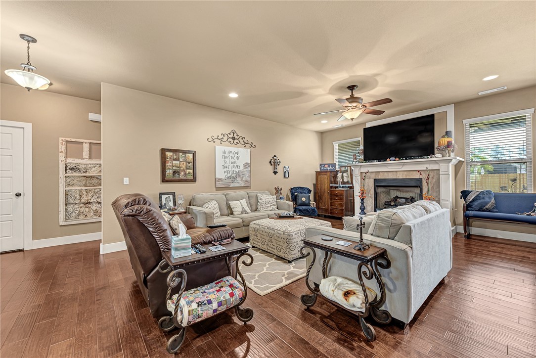 Cross Timbers North Rogers - Residential