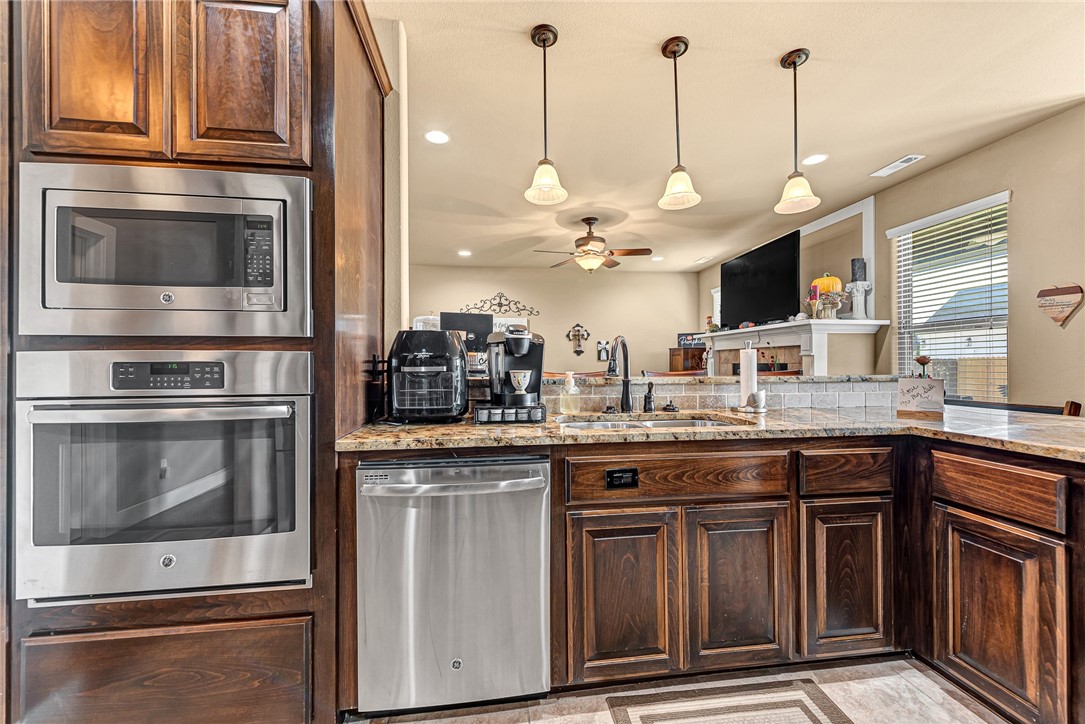 Cross Timbers North Rogers - Residential