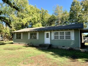 Recently remodeled 3BR home in Clarksville. Spacious eat-in kitchen w/ new countertops, flooring, and appliances. Upgraded 200 amp electrical service, HWH, and HVAC for peace of mind. Large carport doubles as a covered outdoor space (adjoining storage). Private dead end road w/ few neighbors and established shade trees. New carpeting ordered!