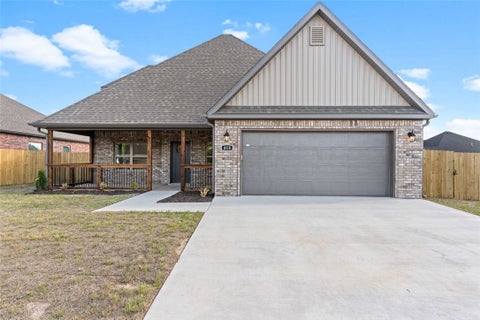 Photo of 413 Ryder Street, Gentry, AR 72734 (MLS # 1365390)