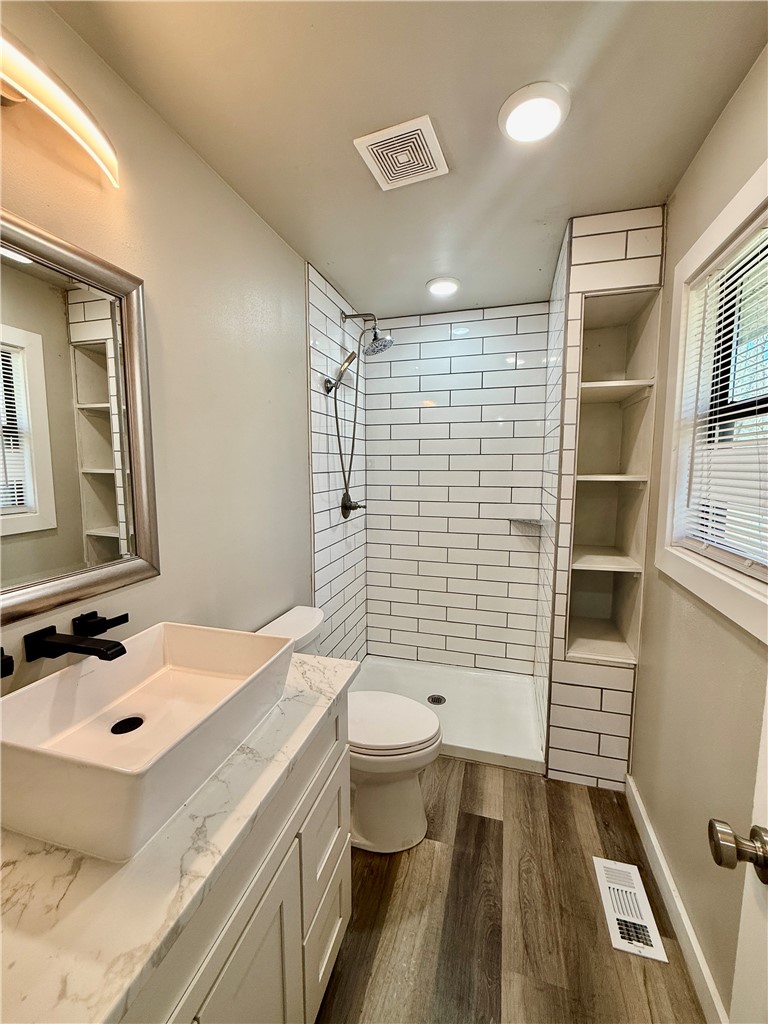 Hampstead Sub Bvv - Residential