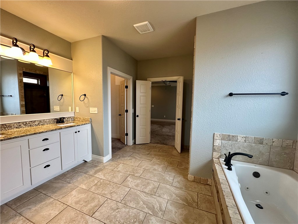 Peaks Ph Iii, The Rogers - Residential